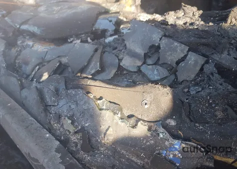 2012 GMC Yukon Xl 1500 Denali from USA, damaged, VIN 1GKS1MEF7CR204552